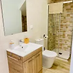 Sunset Gf, Lägenhet