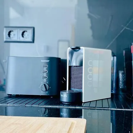 Sunset Gf, Lejlighed